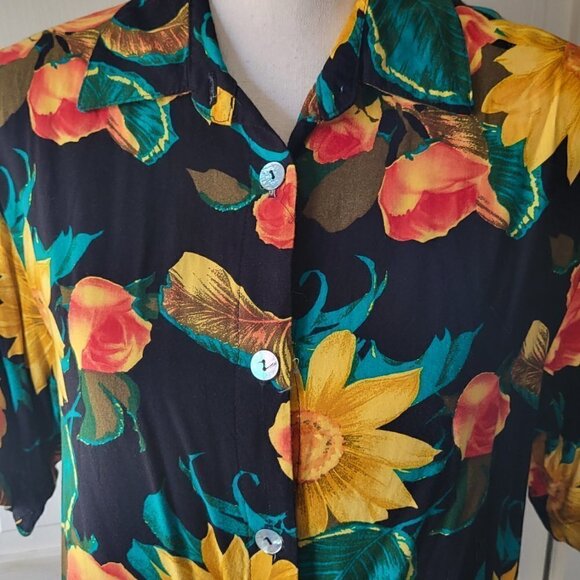 Vintage Sunflower Floral Button Down Rayon Top Size M - Picture 2 of 10